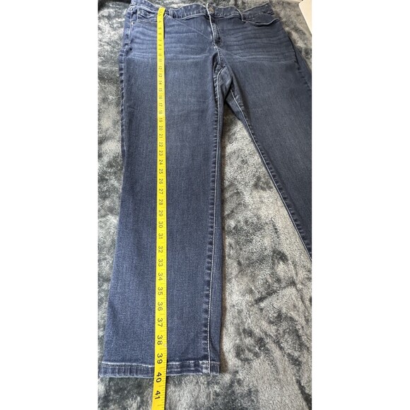 Lane Bryant Women's Blue Denim Mid Rise Skinny Jeans Size 20 - Picture 2 of 8
